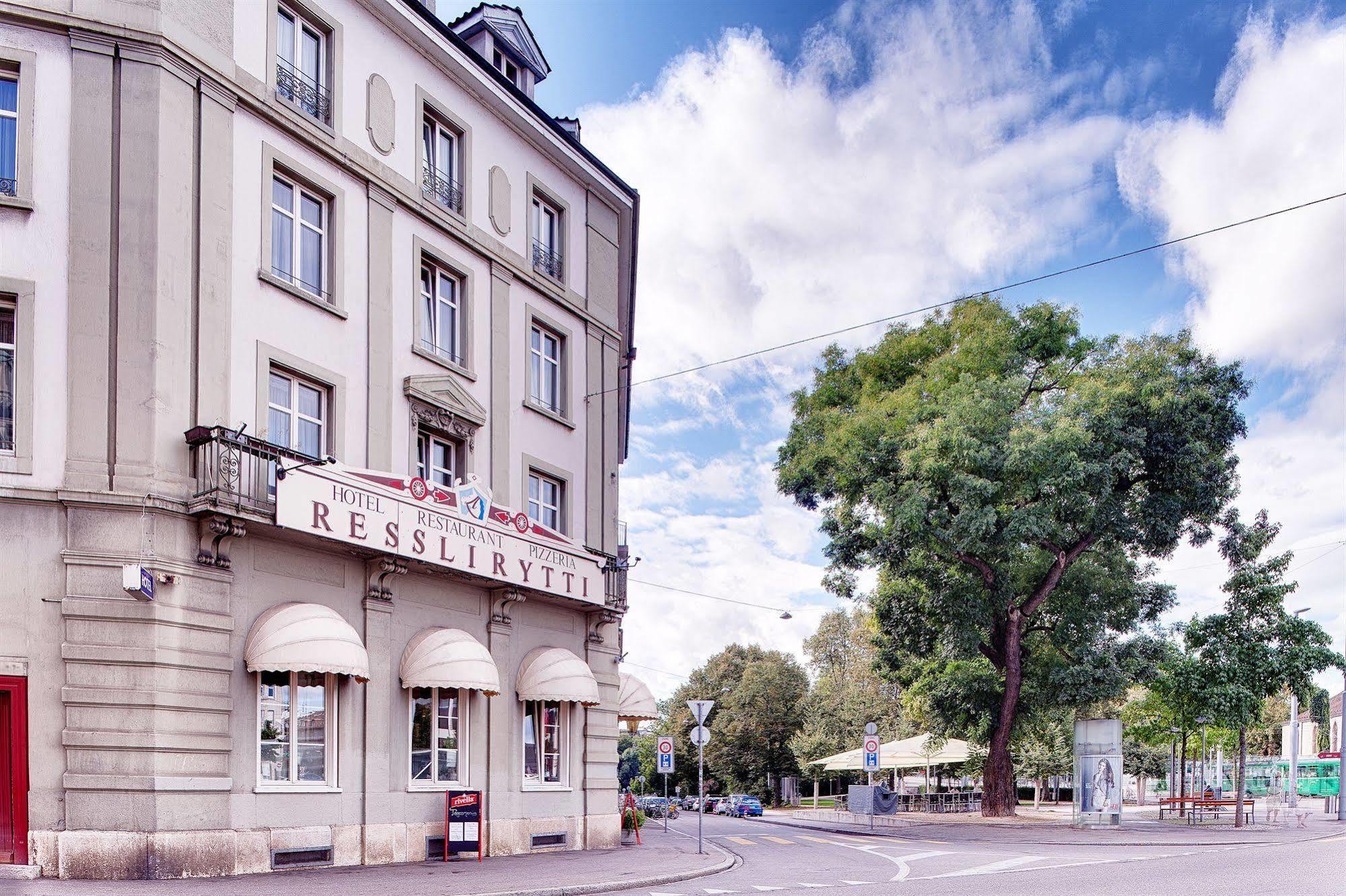 Resslirytti Hotel Bâle